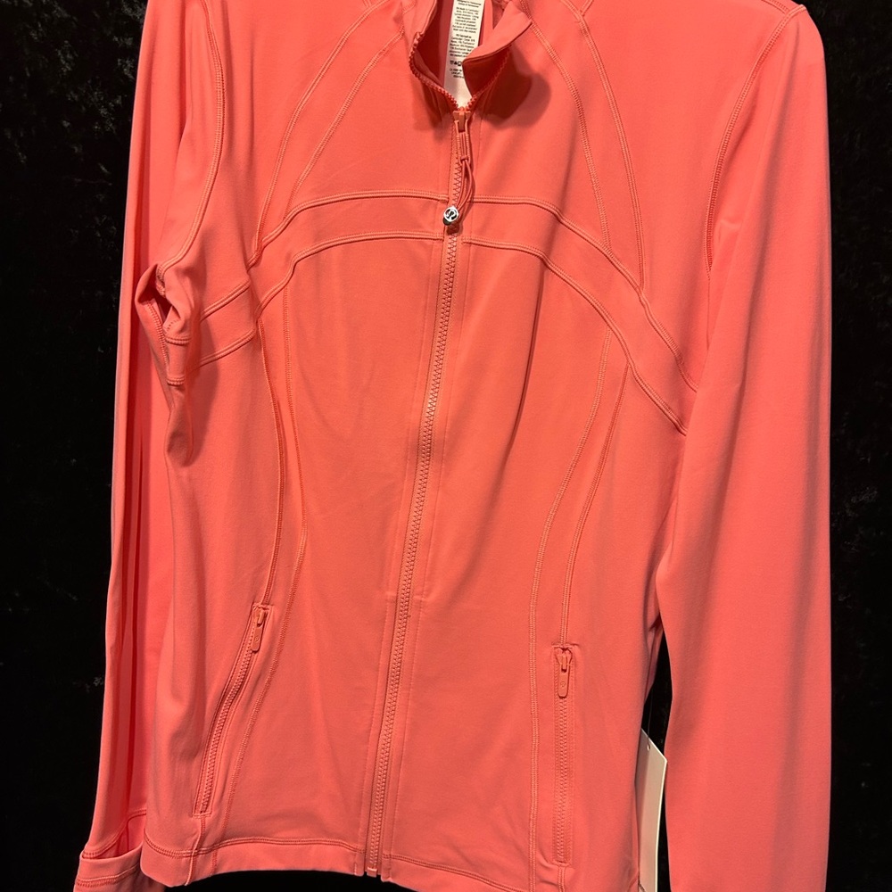 Lululemon Define Nulu Women’s Jacket - Picture 8 of 15